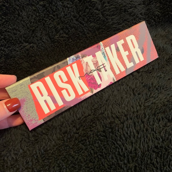 MAC Risk Taker Palette - Picture 6 of 6